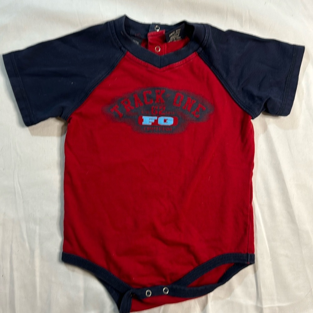 Faded Glory Cotton Onesie, 24 months
